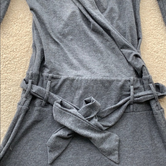 Dynamite Dress - Picture 2 of 4